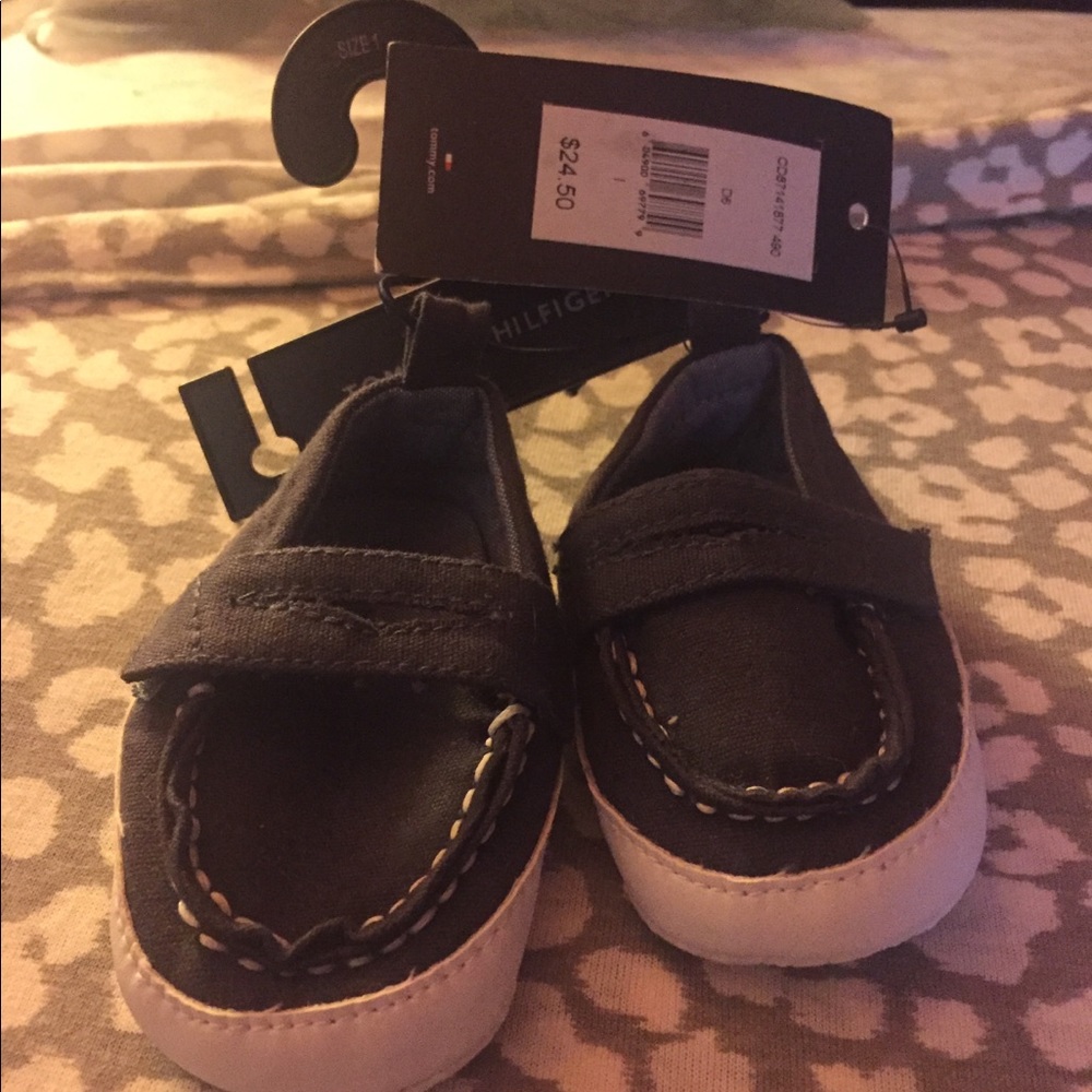 Tommy infants shoes